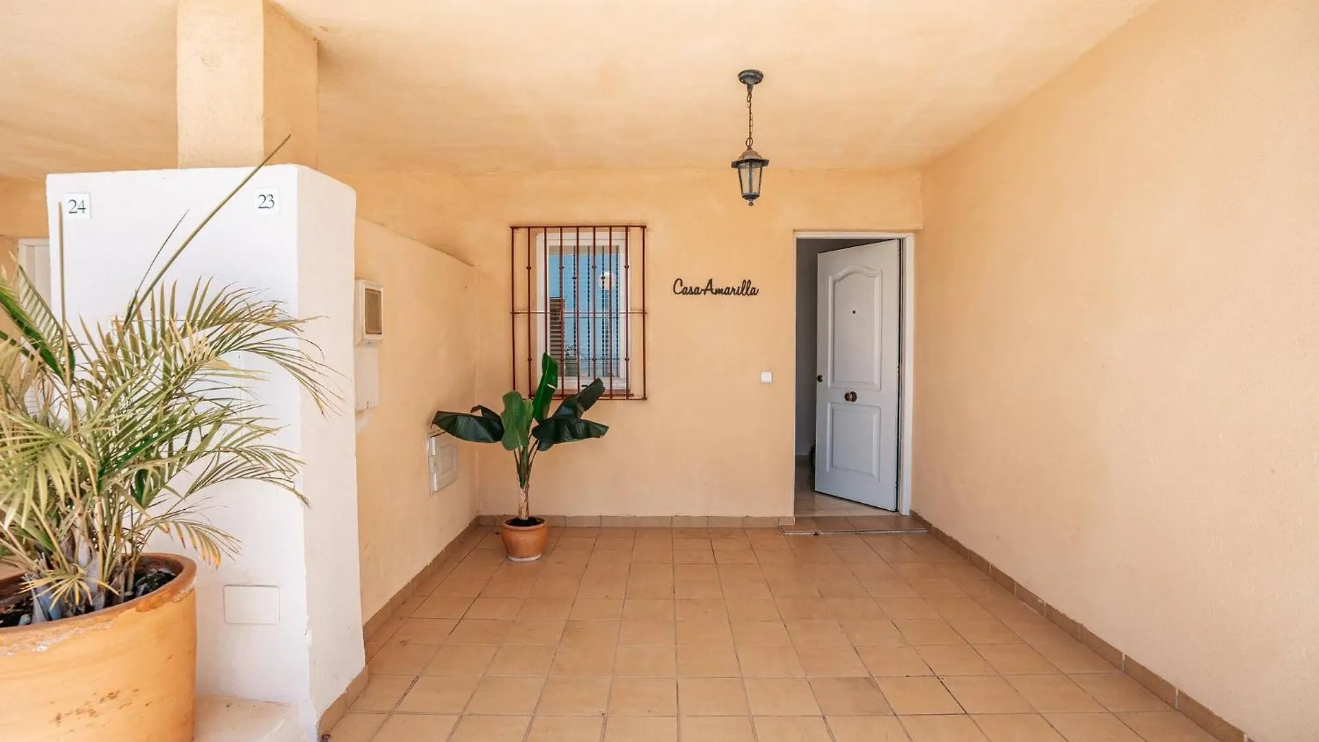 Feriehus New Renovated Townhouse With Sea View And Jacuzzi Villa Málaga Spanien